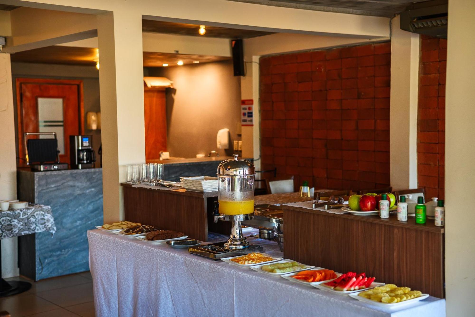 Hotel Renty Beach Encarnación Dış mekan fotoğraf